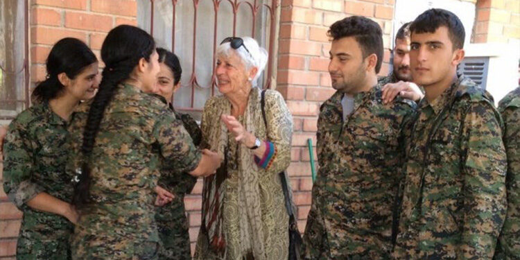 Owen: Kürt kadınlara topyekûn saldırı var