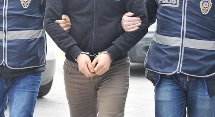 Mersin’de 30 Kasım’da gözaltına alınan 2 kişi tutuklandı