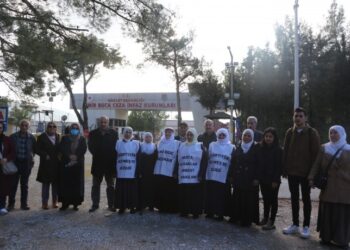 İzmir’de Adalet Nöbeti: Tecrit politikaları son bulsun