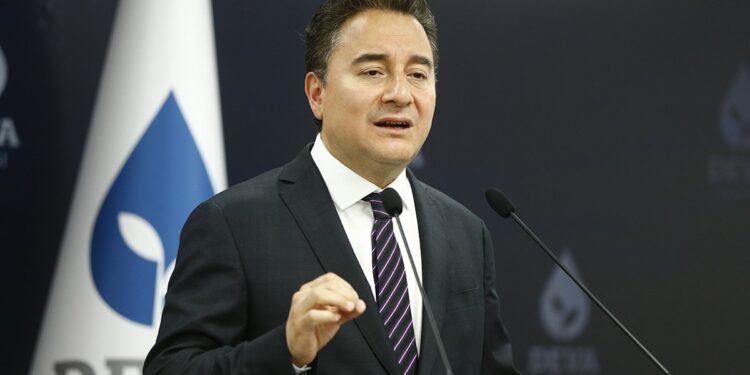 Babacan: Kürt sorunu var, çözümü eşit vatandaşlık