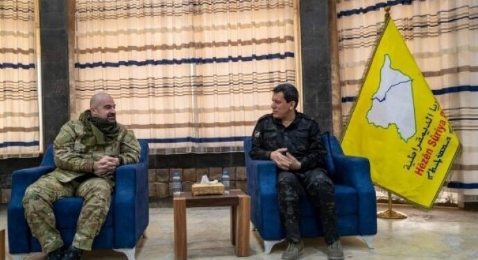 Bafil Talabani, Mazlum Ebdi ile görüştü