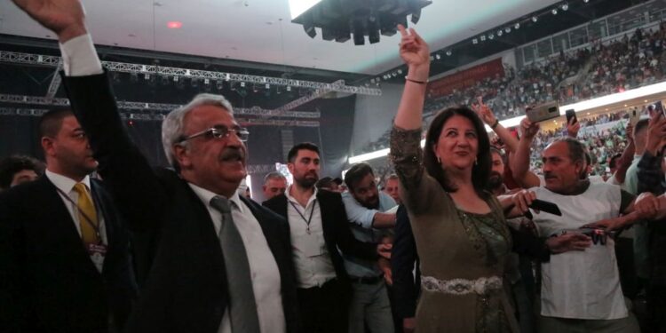 Buldan ve Sancar’dan yeni yıl mesajı: Değişime çok az kaldı