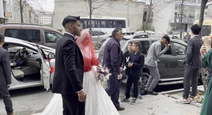 ‘Çocuk evlendiriliyor’ ihbarı üzerine polis düğünü bastı