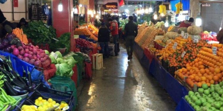 DİSK-AR: En yoksul yüzde 20’nin enflasyonu yüzde 151