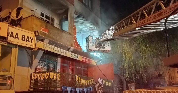 Ev sahibi ile tartışan kiracı evi yaktı