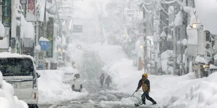 ABD ve Japonya’da kar yağışı can aldı