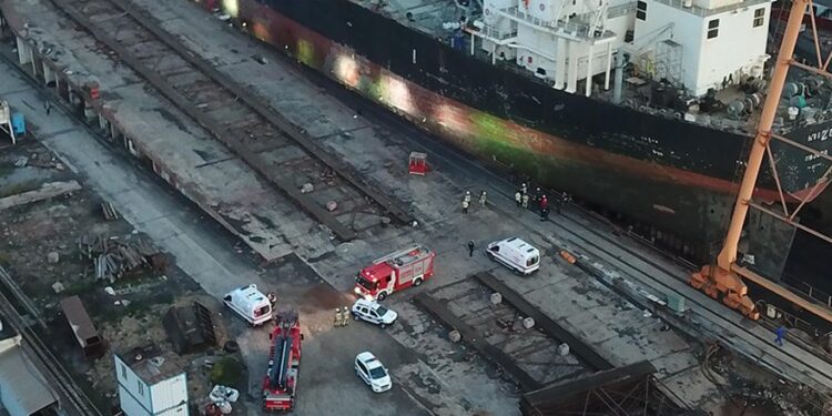 Tuzla Tersanesi’nde iş cinayeti