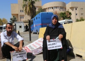 Şenyaşar ailesi Adalet Nöbeti’nde Erdoğan’a seslendi