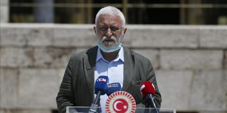 Oluç’tan çözüm çağrısı: Demokratik çözümün ve müzakerenin maliyeti yok