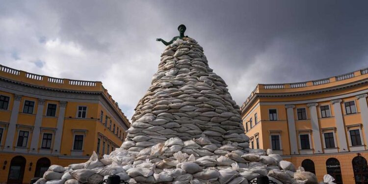 Savaş 77 kültürel hazineyi yok etti