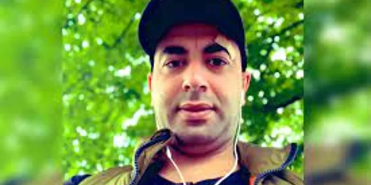 PEN üyesi Gökhan Yavuzel’e havaalanında gözaltı