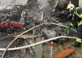 Ukrayna’da İçişleri Bakanı dahil 16 kişi helikopter kazasında öldü