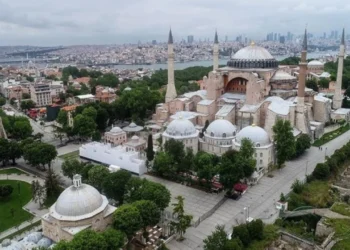 3 ülke Türkiye’deki yurttaşlarını uyardı: İbadet yerlerinde dikkatli olun