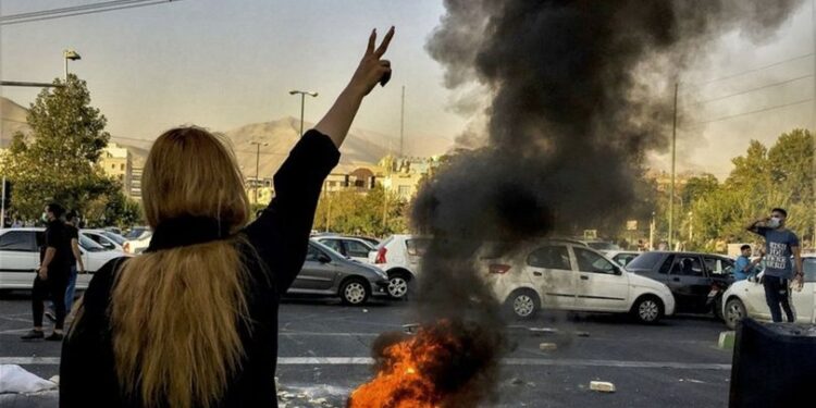 Simone de Beauvoir ödülü İranlı kadınların