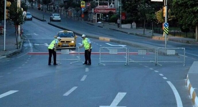 Kartal Mitingi öncesi bazı yollar trafiğe kapatıldı