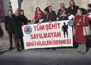 Asker aileleri: İntihar diyorlar, intihar olmadığı ortaya çıkıyor