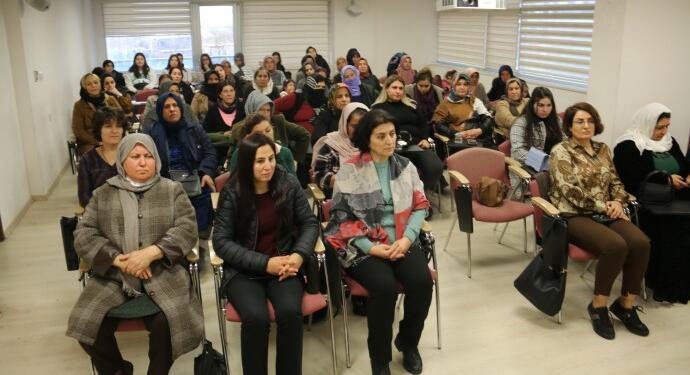 Riha’da kadınlar tecridi ve özel savaş politikalarını konuştu