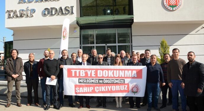 Birçok kentte eylem: TBB herhangi bir iktidara yaslanmayı her zaman reddetti