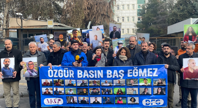 DFG: Gazeteciliği savunmaya devam edeceğiz