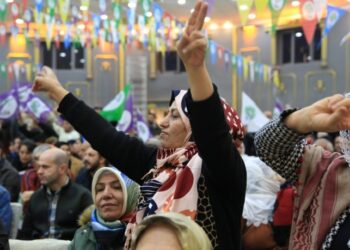 Günay: Kimsenin yancısı değiliz, kendi yolumuzda devam edeceğiz