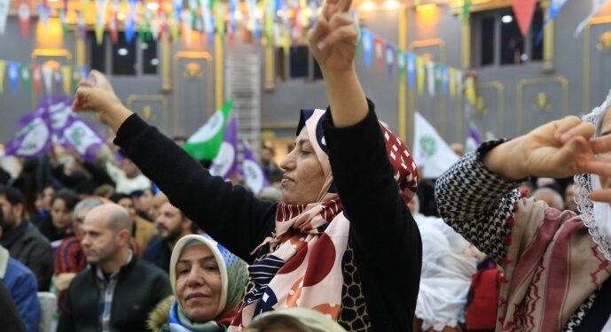 Günay: Kimsenin yancısı değiliz, kendi yolumuzda devam edeceğiz