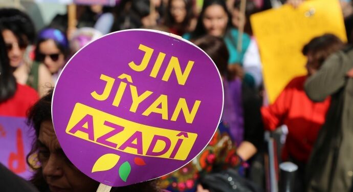 Dünyaya yayılan slogana Sincan Kadın Kapalı Cezaevi’nde soruşturma