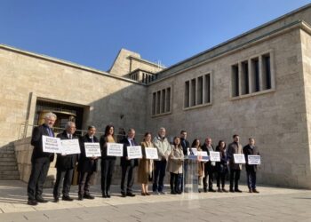 Tecride karşı Adalet Nöbeti: Tecrit hepimize uygulanıyor