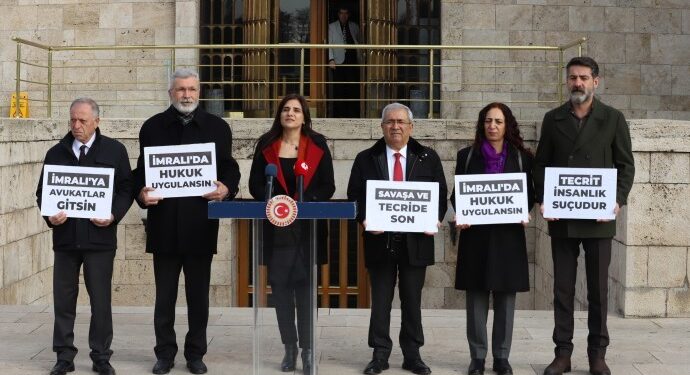 Adalet Nöbeti’nin 26. günü: Öcalan’ın mesajına ihtiyaç var