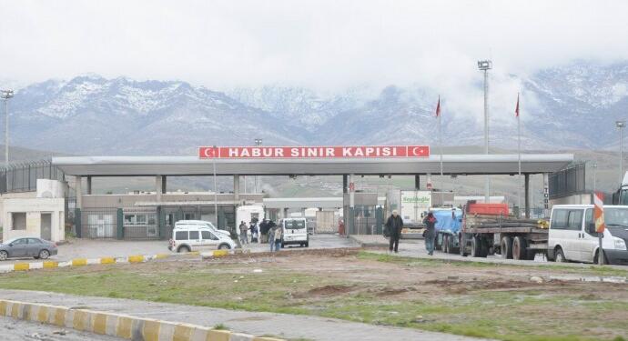 Habur’da kadına şiddet uygulayan 2 memur açığa alındı