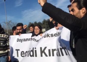 ‘Tecridi kırmak tarihsel sorumluluğumuzdur’
