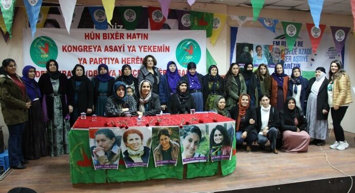 DBP kongresi Paris ve Silopiya’da katledilen kadınlara adandı