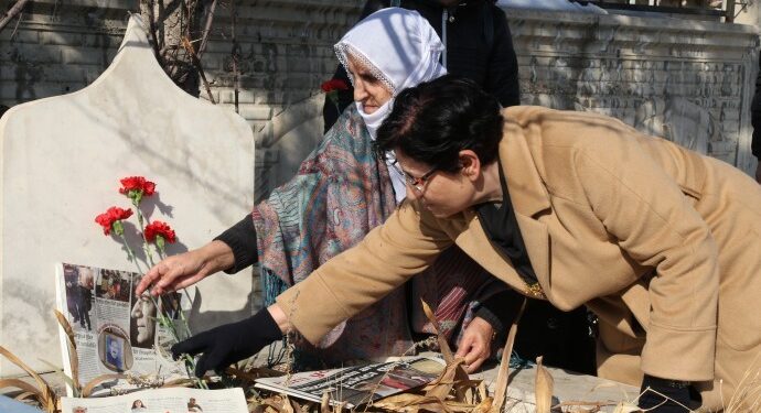 Özgür Gündem dağıtımcısı Karaağar anıldı