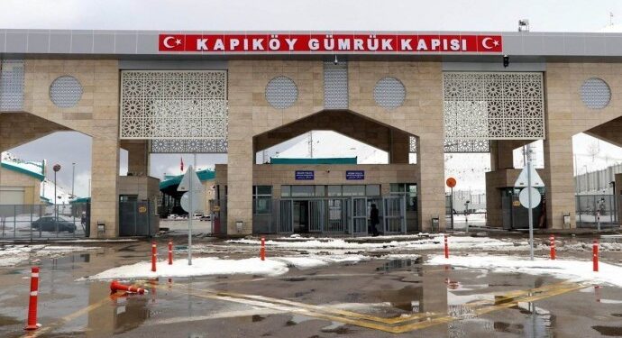 Wan’da sınır kapıları işlevsiz