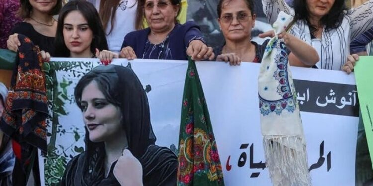 ‘Jin jiyan azadî’ isyanı 5’inci ayında