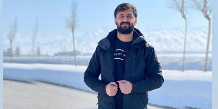 Adliyede intihar ettiği iddia edilen Atılgan defnedildi