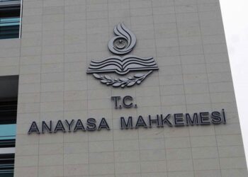 Yargıtay Başsavcısı’ndan ‘parti kapatma’ delili: HDP önünde oturan aileler