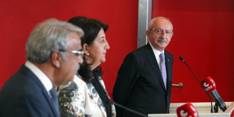 Nas: Muhalefet, Emek ve Özgürlük İttifakı ile güven ilişkisi kurmalı