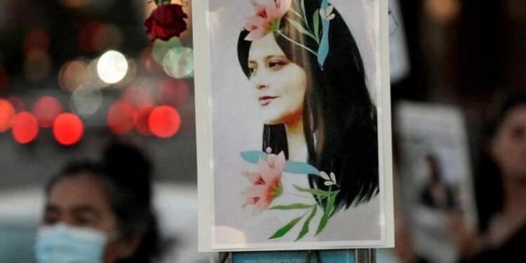 Jîna Emînî’nin babası ile röportaj yapan gazeteci mahkemeye çıkmadan hüküm giydi