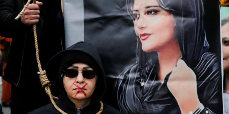 İran rejimi 26 günde 55 kişiyi idam etti