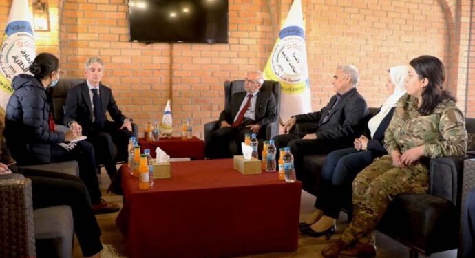 13 çocuk ve 2 IŞİD’li kadın İspanya’ya teslim edildi