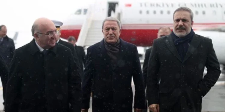 Taştekin: Suriye’de Kürtlerle ortaklık kazandırır