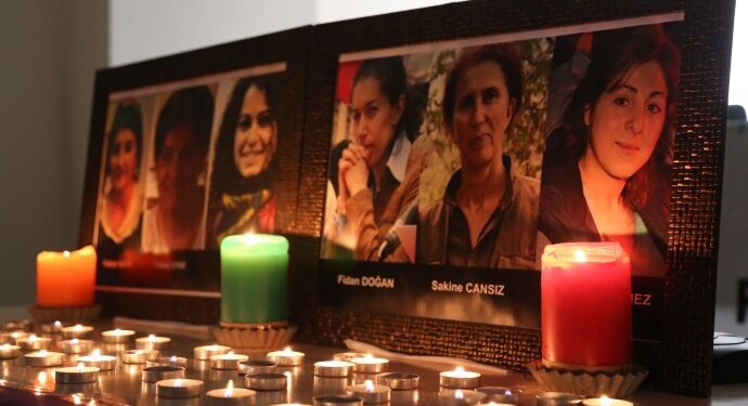 Paris ve Silopiya’da katledilen kadınlar için anma