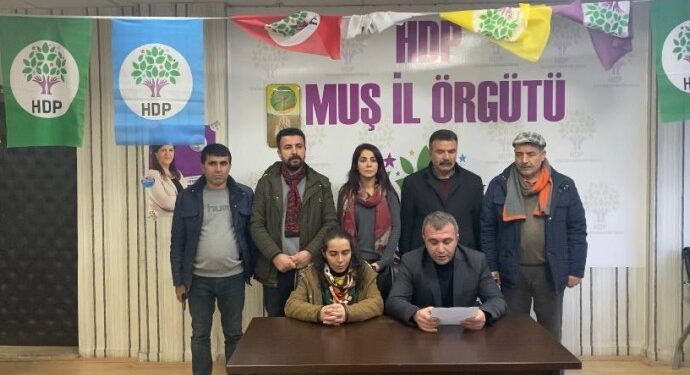 HDP Mûş İl örgütü binasına saldırı