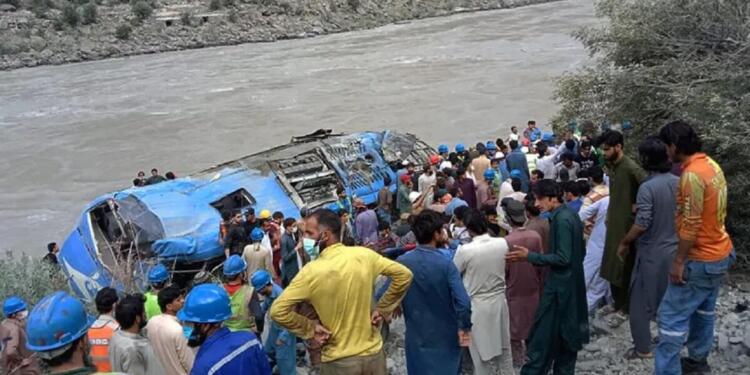 Pakistan’daki bot faciasında ölü sayısı 41’e yükseldi