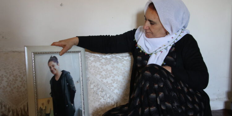 Fatma Uyar’ın annesi Hatice Uyar: Paris’te kızım aklıma geldi