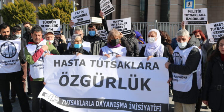 Bakanlığın genelgesinden hasta siyasi tutuklular faydalanamıyor