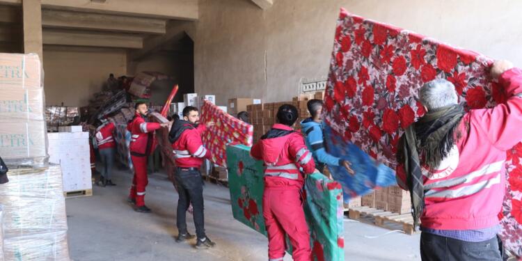 Heyva Sor a Kurd’un yardım konvoyu Şehba’ya ulaştı