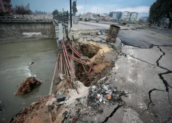 Defne Belediye Başkanı isyan etti: Çadır yok, duyun artık, bittik!