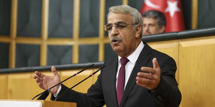 Sancar: Yollarla övünüyorlar yolları çöktü, binalarla övünüyorlar binaları çöktü, kendileri çöktü