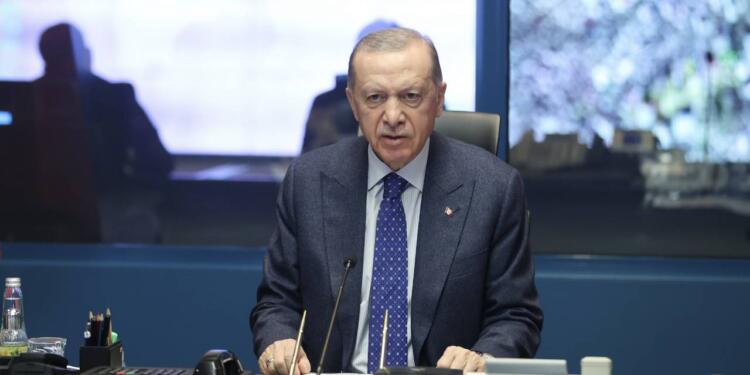 Erdoğan 3 gün sonra deprem bölgesine gitti, TOKİ’den bahsetti